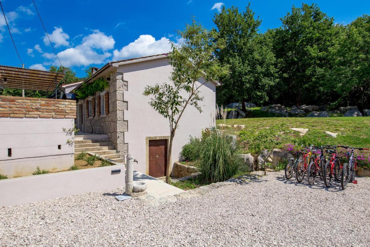 Villa Aurania Vranje Exteriör bild