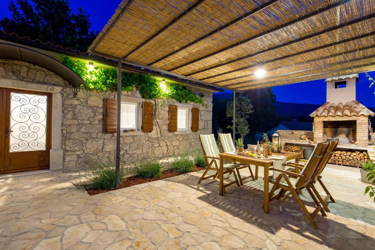 Villa Aurania Vranje Exteriör bild